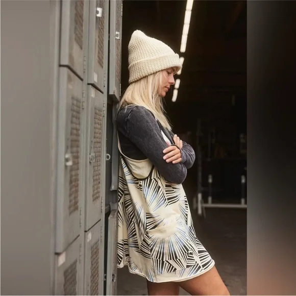 Free People Movement Hot Shot Printed Mini Dress in Sunrise Geo Size Small - Picture 5 of 12